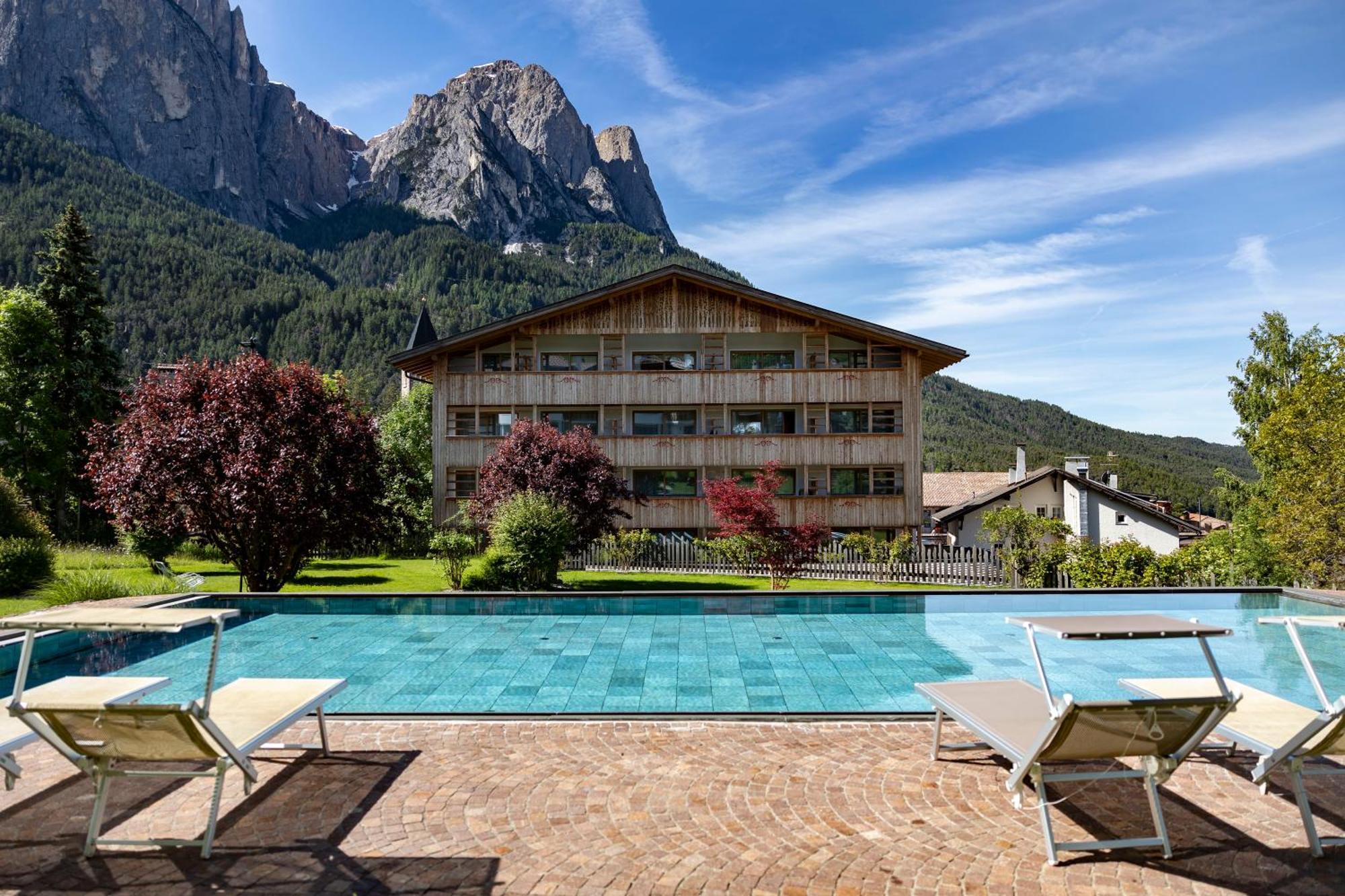 Artnatur Dolomites Hotel & Spa Сьюзи Экстерьер фото