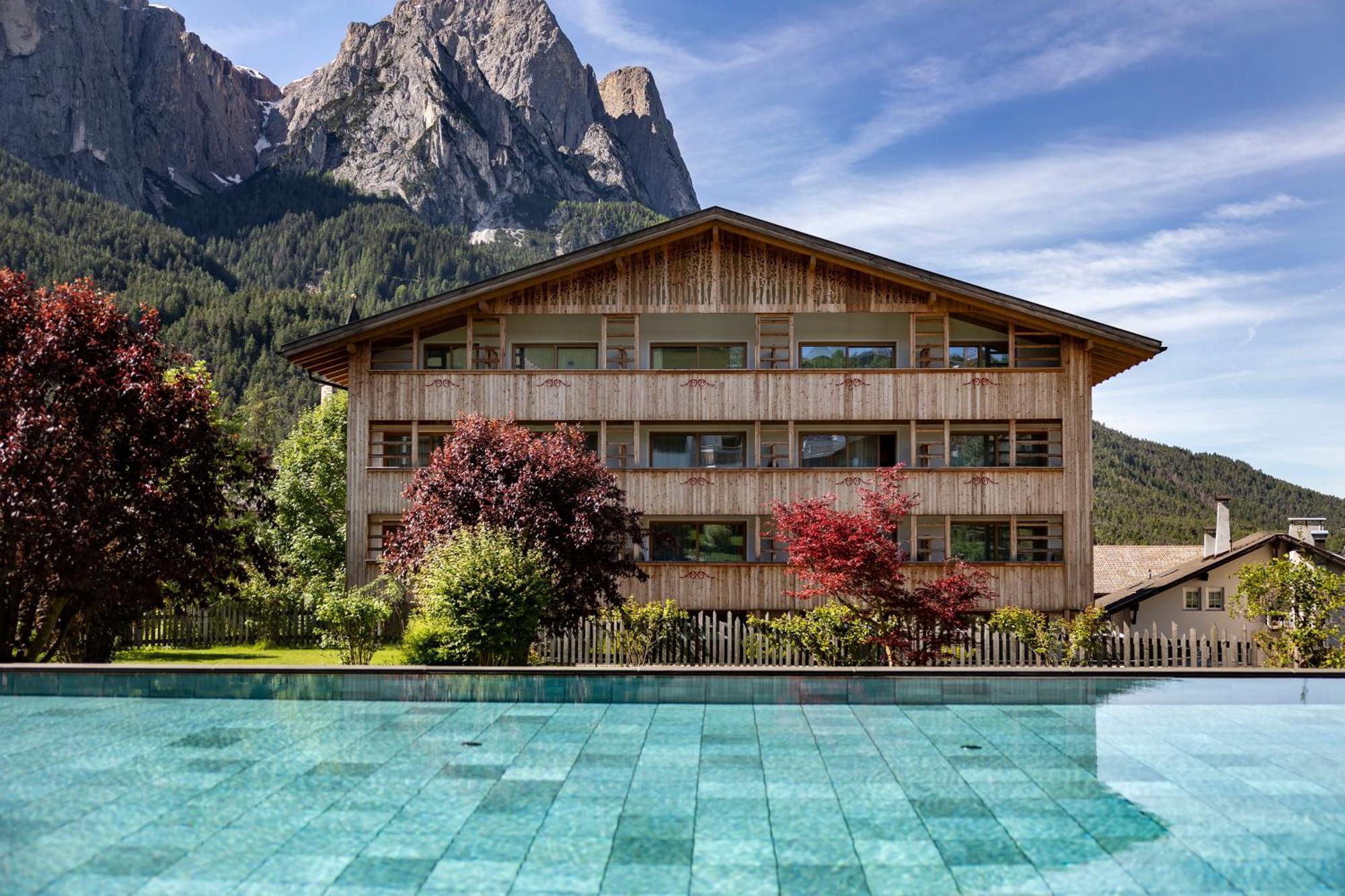 Artnatur Dolomites Hotel & Spa Сьюзи Экстерьер фото